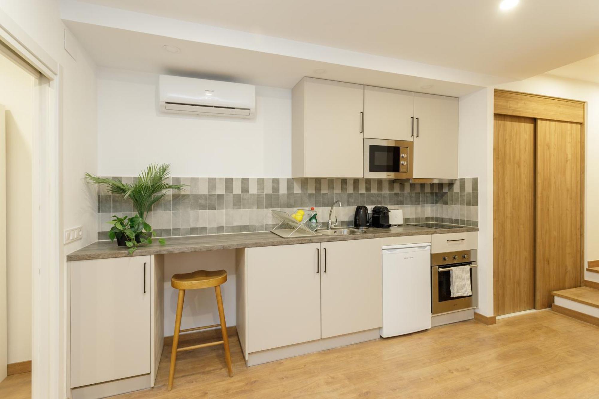 Oasis Apartments & Studios Old Town Center Barcelona Zewnętrze zdjęcie